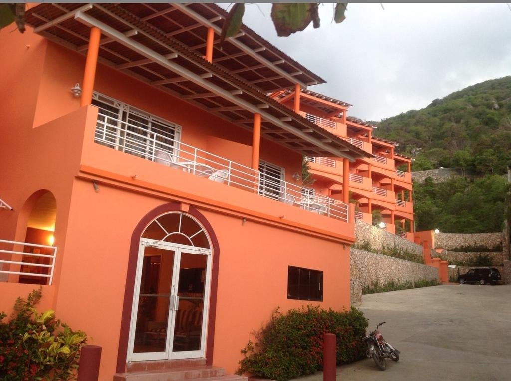 Rival Hotel Cap-Haïtien Eksteriør bilde